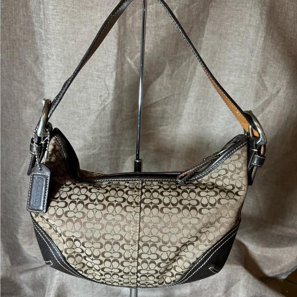 Vintage Coach 6351 Signature SOHO Crescent Hobo Pristine - Like New! Y2K